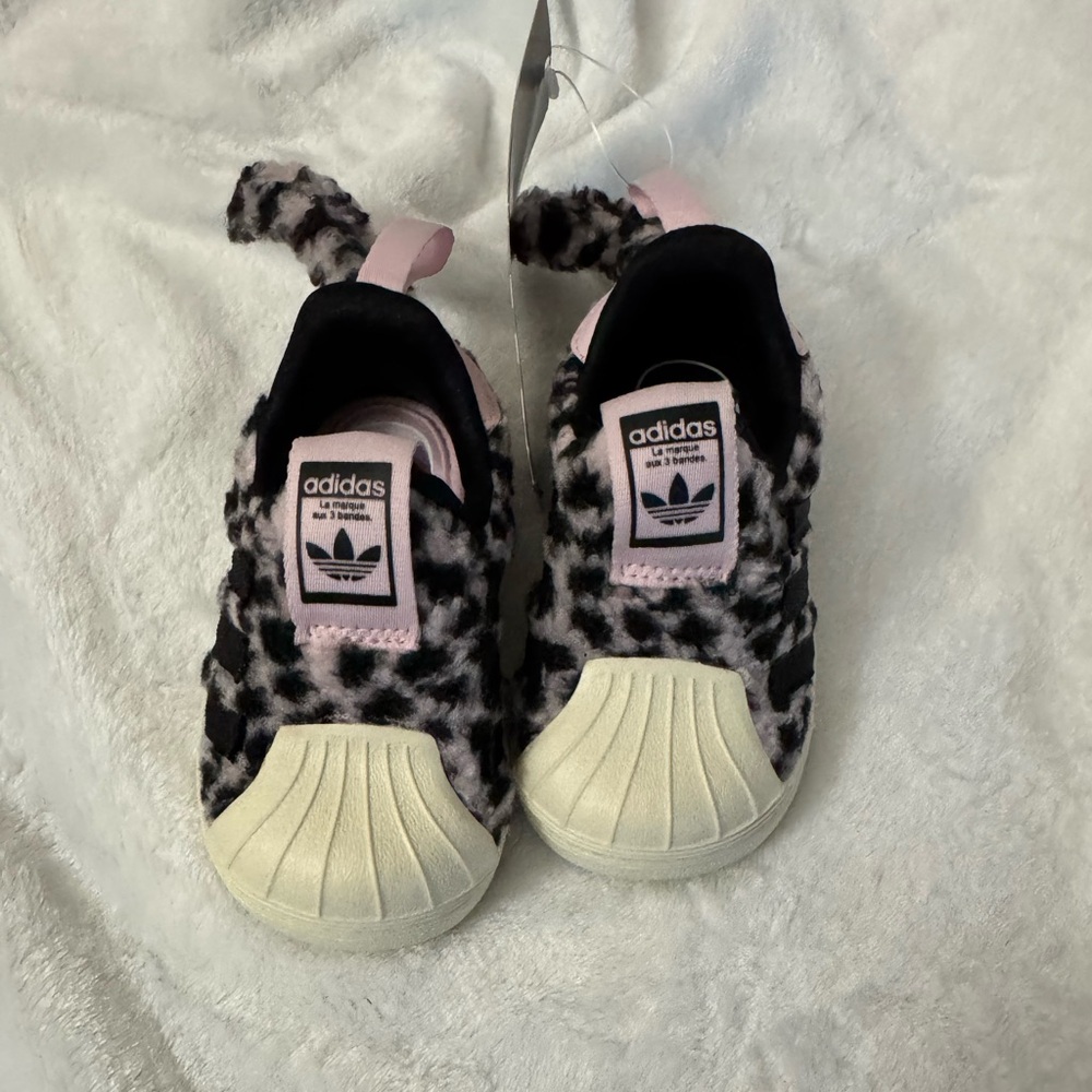 Adidas Superstar 360/Kids Sneakers - Pink, Black, and Cream